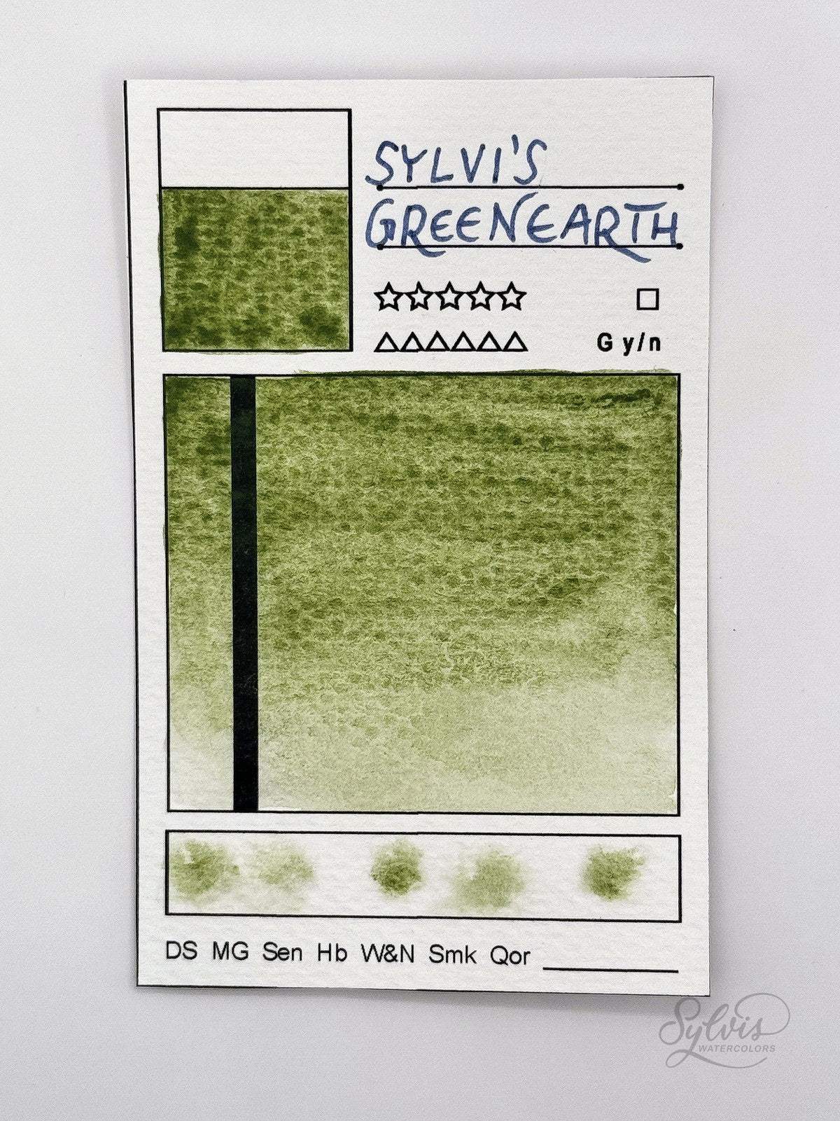 kleine Farbkarte Sylvi's Green Earth - handgemachte Aquarellfarbe auf Aquarellpapier, höchste Lichtechtheit.