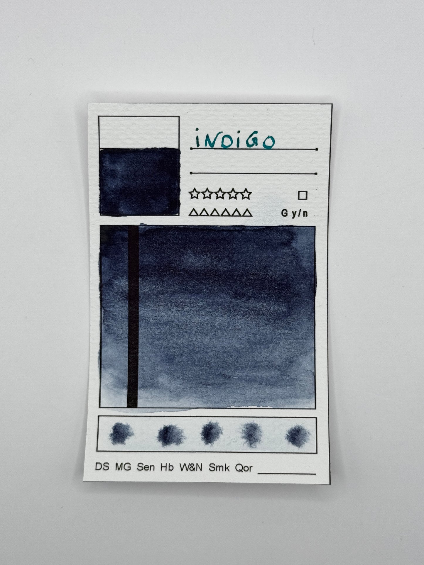 kleine Farbkarte Indigo – handgemachte Aquarellfarbe auf Aquarellpapier, höchste Lichtechtheit