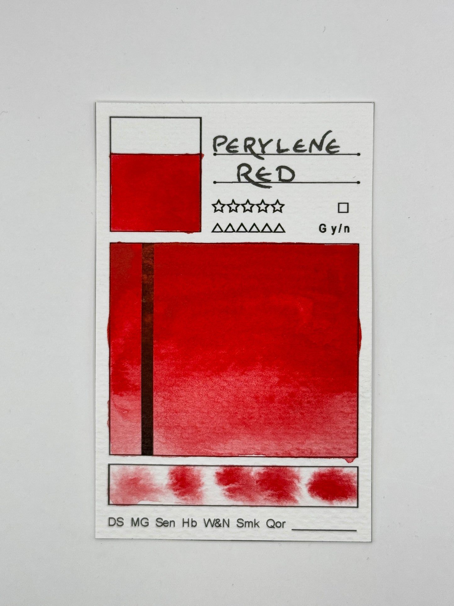 kleine Farbkarte Perylene Red – handgemachte Aquarellfarbe auf Aquarellpapier, sehr hohe Lichtechtheit